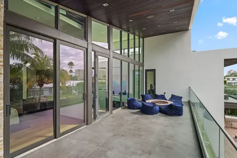 830 Ne 71st Street Boca Raton FL 33487