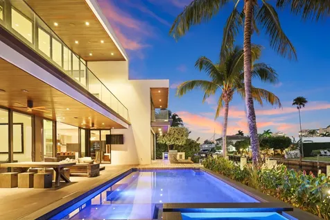 830 Ne 71st Street Boca Raton FL 33487