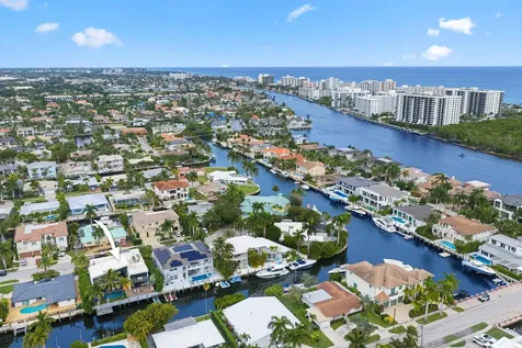 830 Ne 71st Street Boca Raton FL 33487