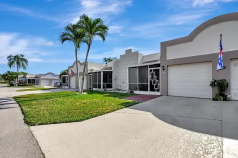 9214 Flynn Circle Boca Raton FL 33496