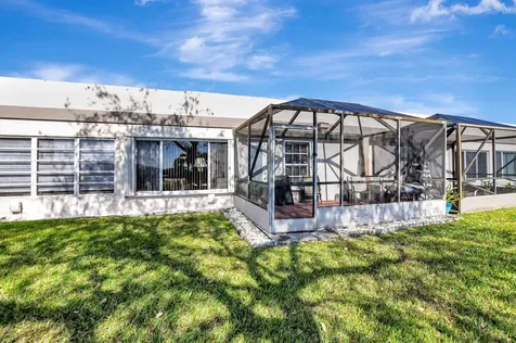 9214 Flynn Circle Boca Raton FL 33496