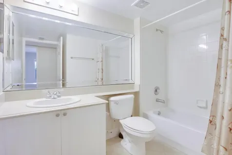 284 Village Boulevard Tequesta FL 33469