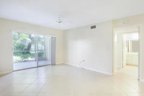 284 Village Boulevard Tequesta FL 33469