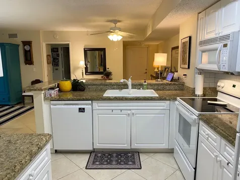 284 Village Boulevard Tequesta FL 33469