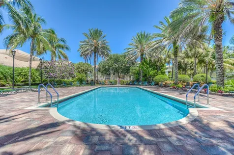 284 Village Boulevard Tequesta FL 33469
