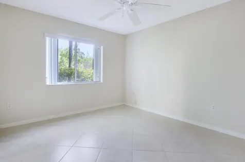 284 Village Boulevard Tequesta FL 33469