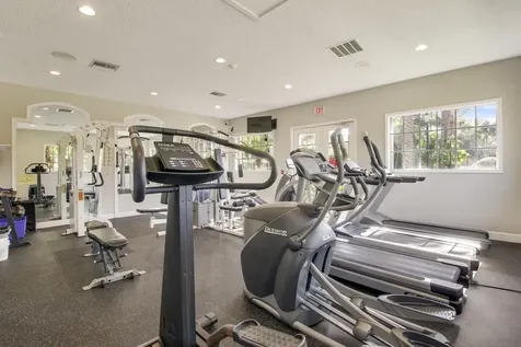 284 Village Boulevard Tequesta FL 33469
