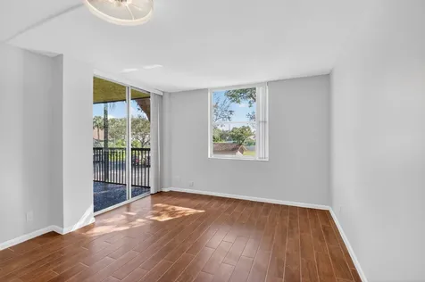 5260 Nw 2nd Avenue Boca Raton FL 33487