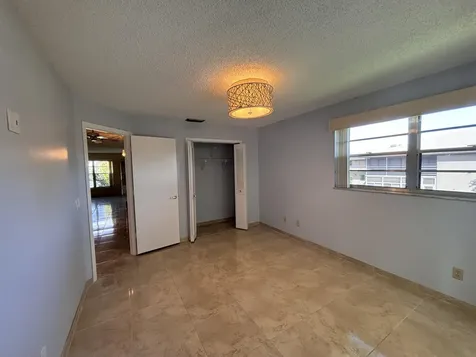 17 Lake Vista 207 Trail Port Saint Lucie FL 34952