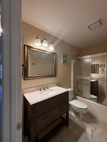 17 Lake Vista 207 Trail Port Saint Lucie FL 34952