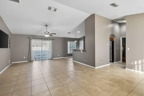 933 Sw General Patton Terrace Port Saint Lucie FL 34953