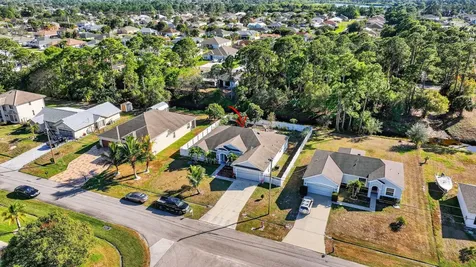 1780 Sw Buttercup Avenue Port Saint Lucie FL 34953
