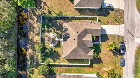 1780 Sw Buttercup Avenue Port Saint Lucie FL 34953
