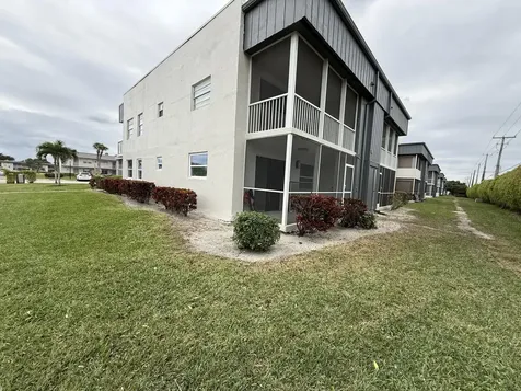 216 Normandy Delray Beach FL 33484