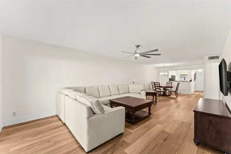 2905 Sw 22nd Avenue Delray Beach FL 33445