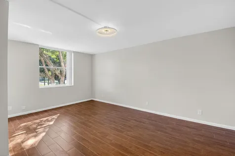 5260 NW 2nd Avenue Boca Raton FL 33487