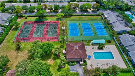5260 NW 2nd Avenue Boca Raton FL 33487