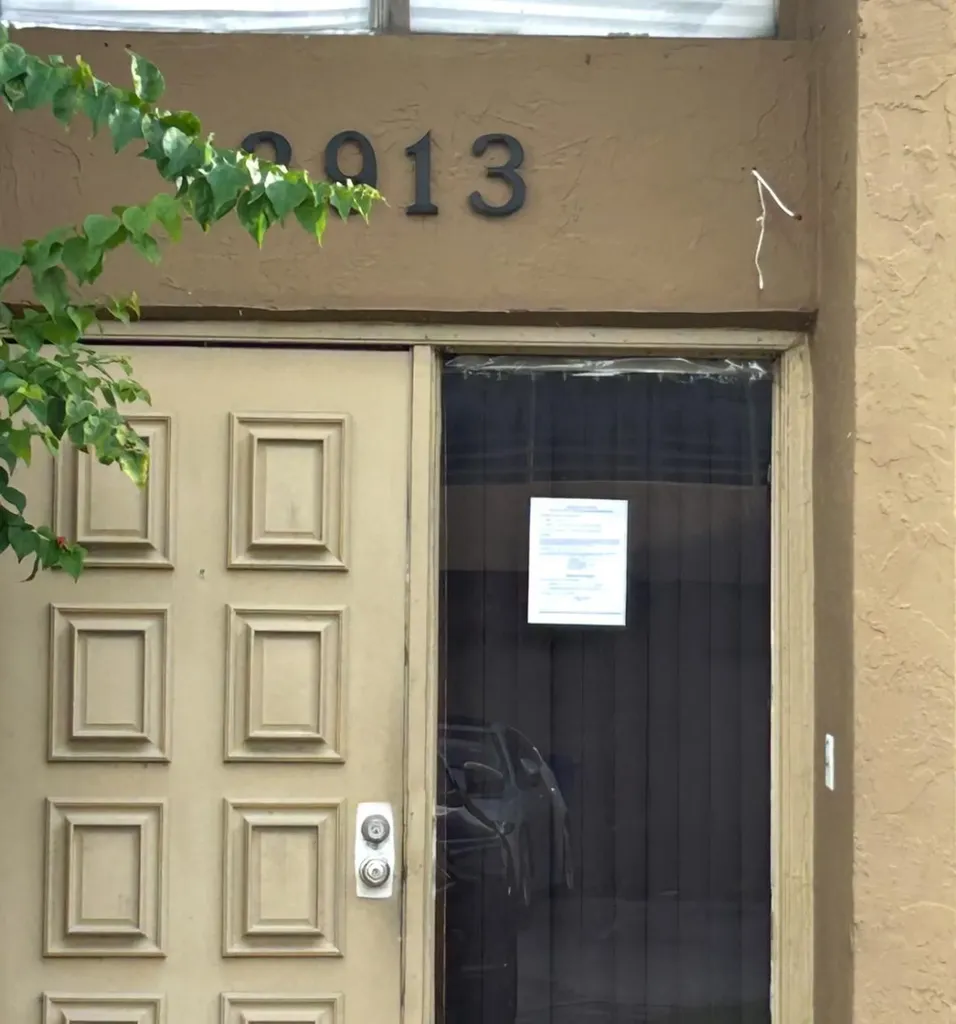 2913 W Missionwood Lane Miramar FL 33025