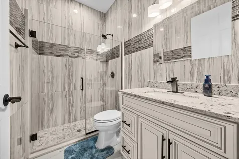 562 Sw Souris Avenue Port Saint Lucie FL 34953