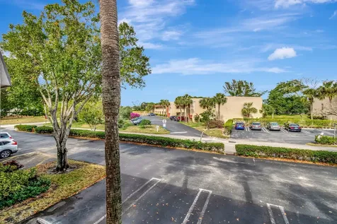 2900 Fiore Way Delray Beach FL 33445