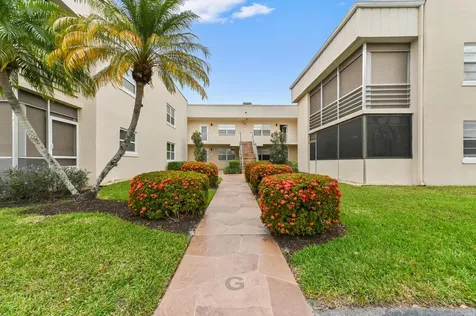 302 Capri G Delray Beach FL 33484