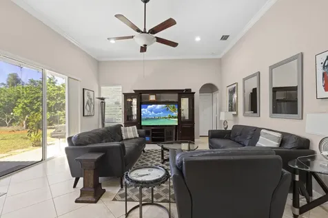 3968 W Hamilton Key West Palm Beach FL 33411