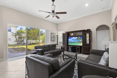 3968 W Hamilton Key West Palm Beach FL 33411