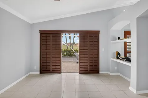 6304 Barton Creek Circle Lake Worth FL 33463