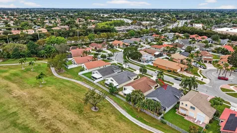 6304 Barton Creek Circle Lake Worth FL 33463