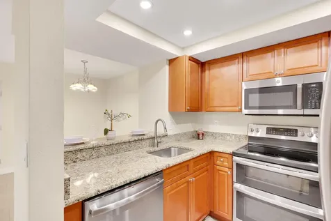 1558 SE Royal Green Circle Port Saint Lucie FL 34952