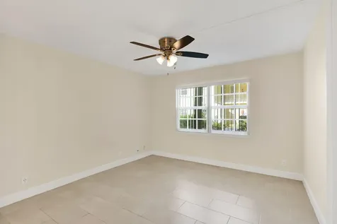 1558 SE Royal Green Circle Port Saint Lucie FL 34952