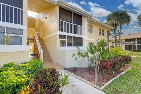 1558 SE Royal Green Circle Port Saint Lucie FL 34952