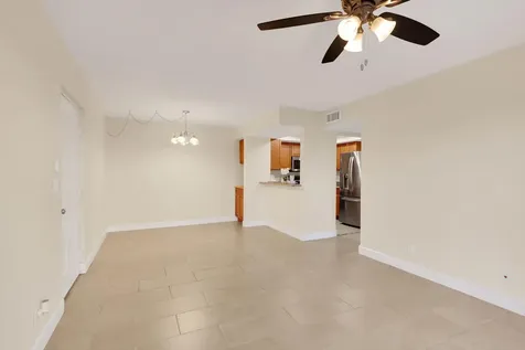 1558 SE Royal Green Circle Port Saint Lucie FL 34952