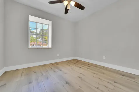 434 Ne Electra Avenue Port Saint Lucie FL 34983
