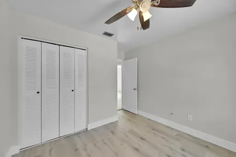 434 Ne Electra Avenue Port Saint Lucie FL 34983