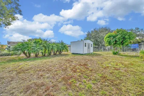 434 Ne Electra Avenue Port Saint Lucie FL 34983