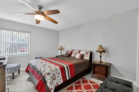 549 Flanders L Delray Beach FL 33484