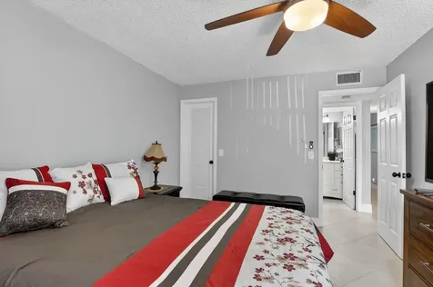 549 Flanders L Delray Beach FL 33484