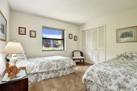 606 Juniper Place Wellington FL 33414