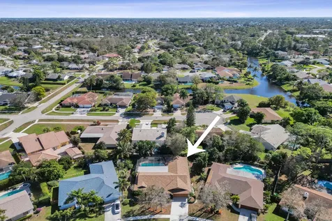 606 Juniper Place Wellington FL 33414