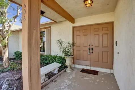 606 Juniper Place Wellington FL 33414