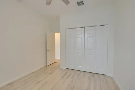 1225 E Magnolia Circle Delray Beach FL 33445