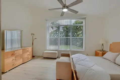 1225 E Magnolia Circle Delray Beach FL 33445