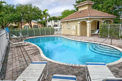 1225 E Magnolia Circle Delray Beach FL 33445