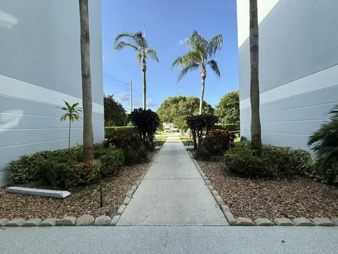 5962 Morningstar Circle Delray Beach FL 33484