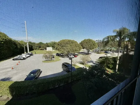 5962 Morningstar Circle Delray Beach FL 33484