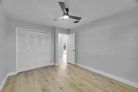 1722 Se Biddle Lane Port Saint Lucie FL 34983