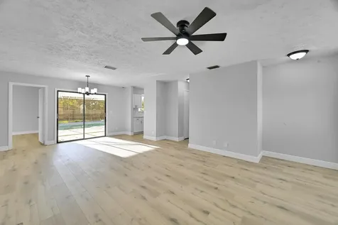 1722 Se Biddle Lane Port Saint Lucie FL 34983