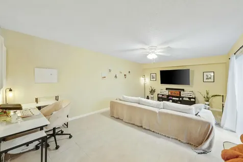 5110 51st Way West Palm Beach FL 33409