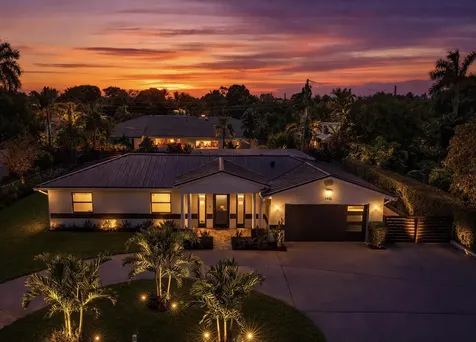 1410 Beta Court Lake Clarke Shores FL 33406